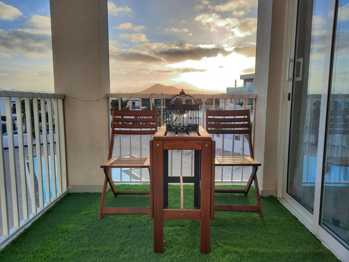 Homeforguest Sunset Senator With Pool And Terrace In Costa Teguise Ngoại thất bức ảnh